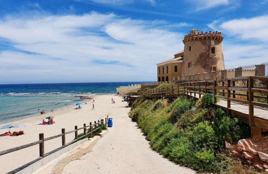 Sun And Beach Torre Horadada Torre de la Horadada Bagian luar foto